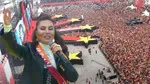 5 yıldızlı kutlamalara Ebru Yaşar damgası! Taraftarlar mest oldu