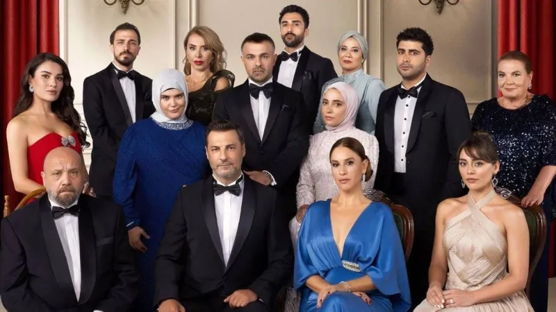 Kızılcık Şerbeti'nde Şok Ayrılıklar! Yeni Oyuncu Dengeleri Alt Üst Edecek!