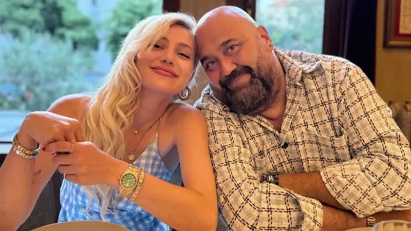 Somer Şef ve Sevgilisi Ayrıldı Mı? Küvet Pozları Sonun Başlangıcı!