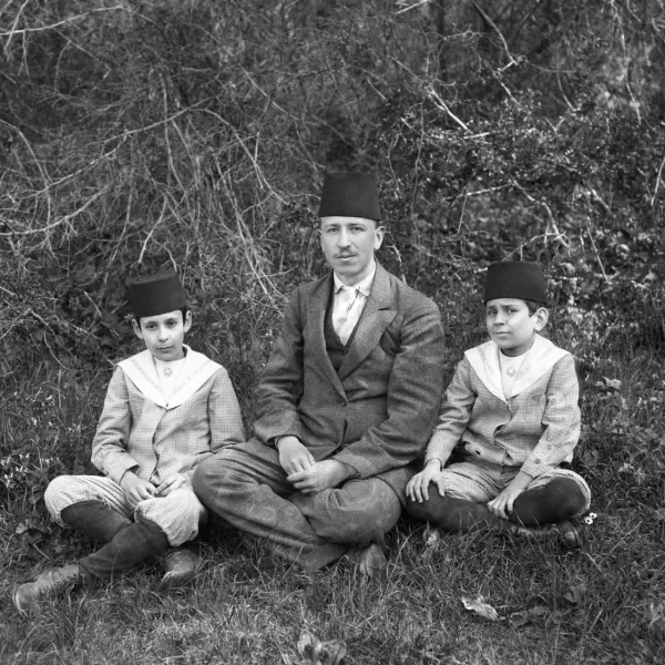 Maceraperest Bir Mimarın Fotoğrafhanesi ziyarete açıldı