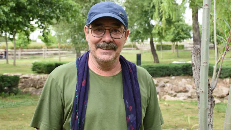 Fikret Kuşkan'dan İyilik Çağrısı: Dünya Nasıl Kurtulur?