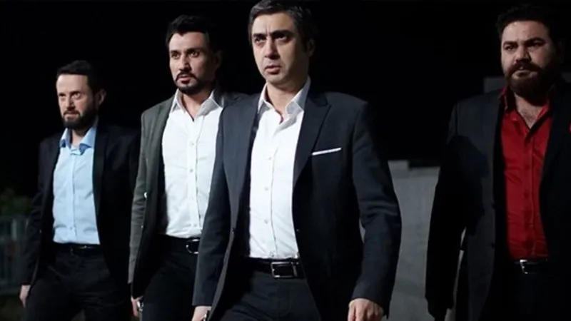 Kurtlar Vadisi Oyuncusu Şıvga Gerez Kanserle Mücadele Ediyor!