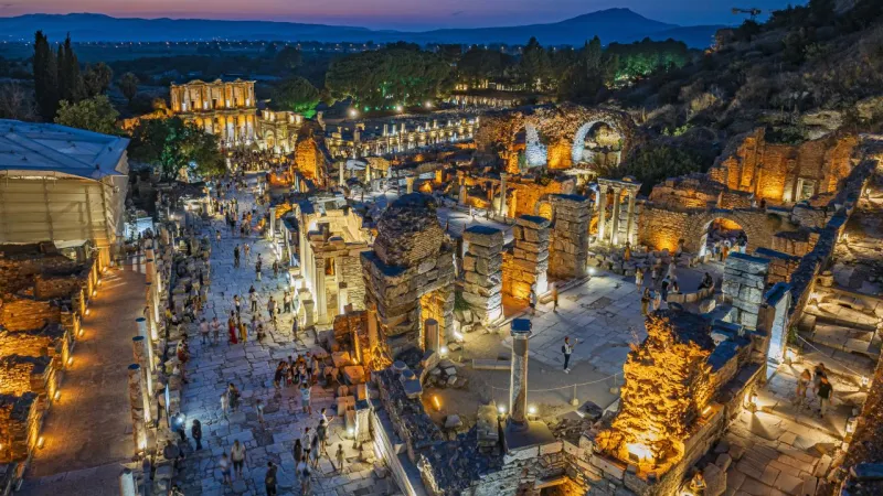 Türkiye'nin Tarihi Mekanları Artık Geceleri de Işıl Işıl!