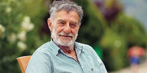 Ahmet Mekin Hastanede! Yeşilçam Efsanesi Nasıl Kaza Geçirdi?